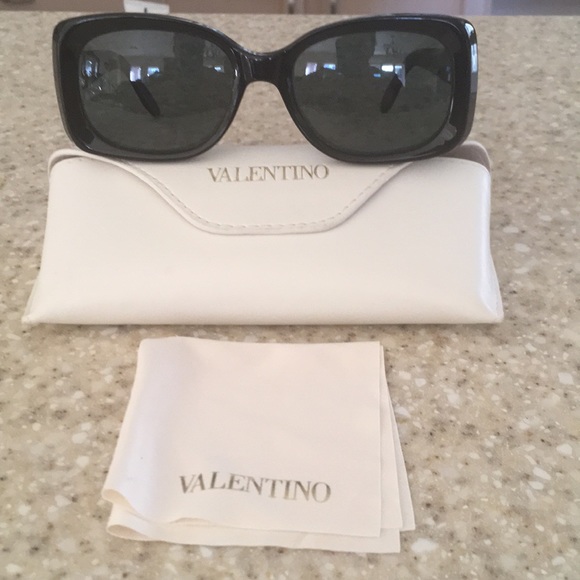 Valentino Sunglasses (Prescription) - Picture 1 of 8
